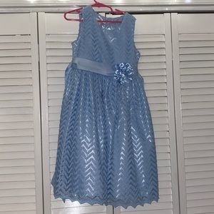 Light blue kids dress, size 7